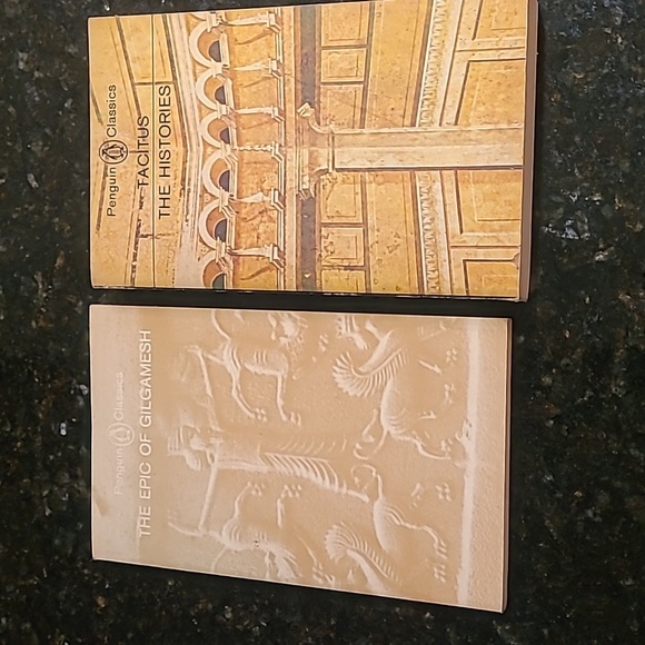 Lot of 6 Penguin Classics, Goethe,Aristophanes, Chaucer, Montaigne, Tacitus, etc - Picture 2 of 7